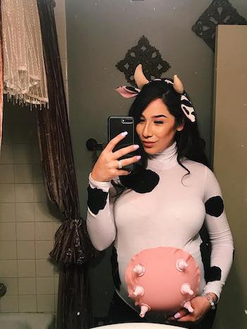 pregnancy halloween costume ideas_cow